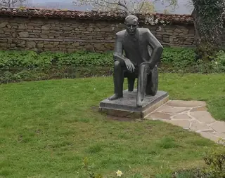 Паметник на Йордан Йовков - с. Жеравна