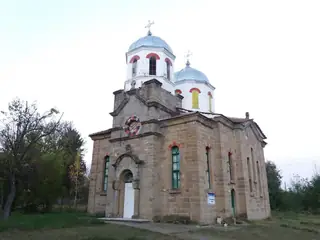 Църква "Св. Параскева" - с. Петко Славейков