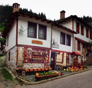 Калайджиевата къща - Широка лъка