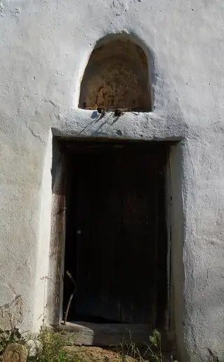 Църква "Св. Петър и Павел" - Беренде