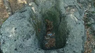 Тракийска скална гробница "Стъпката" - Минерални бани