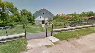 Църква "Св. Троица" - Извор