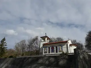 Храм "Свети великомъченик Теодор Тирон" - Сливен