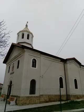 Православен храм "Св. Атанасий" -  с.Козар Белене