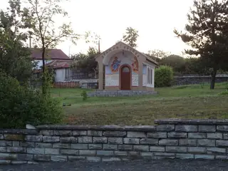 Параклис "Св. Троица" - с. Пчеларово