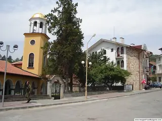 Църква "Св. Великомъченик Димитрий" - Мирково