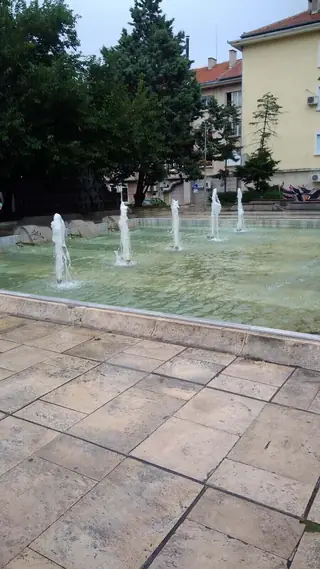 Фонтан до Община Сливен