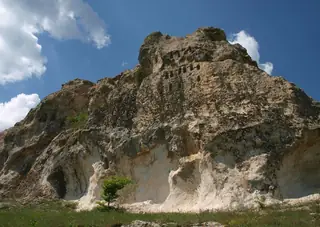 Tрапецовидни ниши Куванджик - Чавка