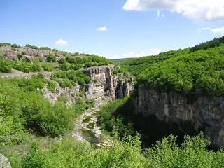 Негованска екопътека - Емен