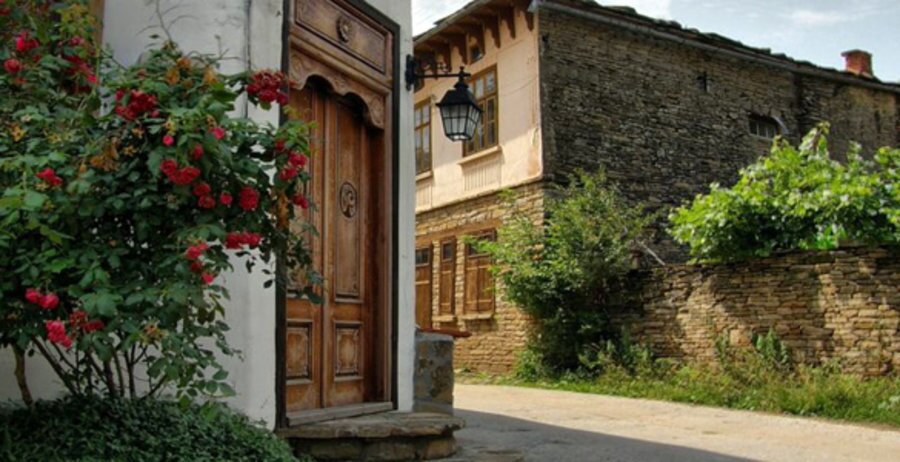 Екокомплекс Костенковци