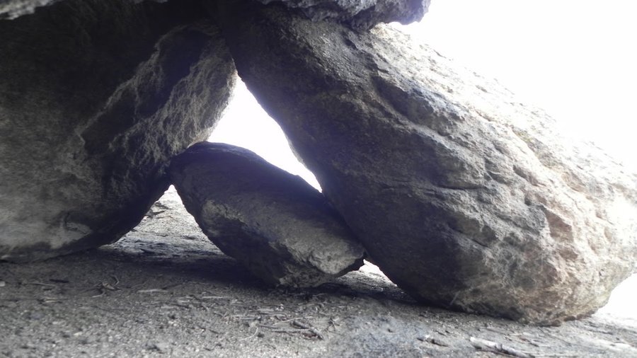 Светилище "Воден Камък" - с.Черничево (Дудене)