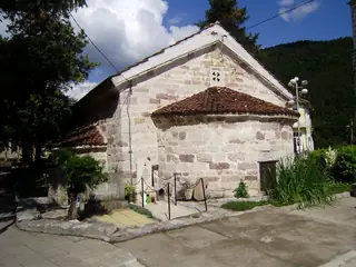 Църква "Св. Николай" - Чупрене