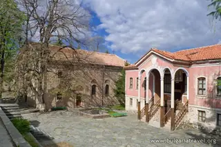 Дановото училище - Перущица