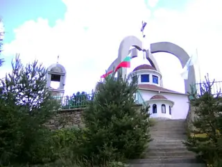 Православен храм "Свети Георги Победоносец" - Кожари