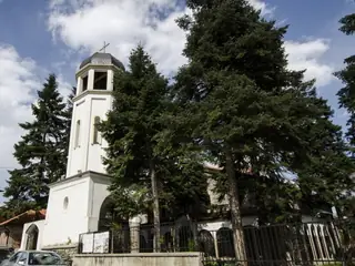 Църква "Св. Димитър" - Пещера