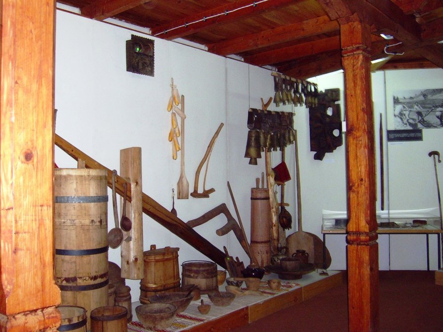 Музейна сбирка към читалище "Родопска просвета-1923" – Девин — снимка