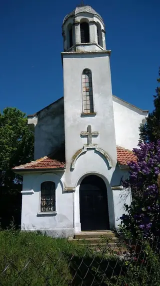 Църква "Успение Богородично" - с.Бял извор