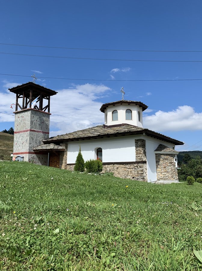 Храм "Св. Пророк Илия" - с.Чурен