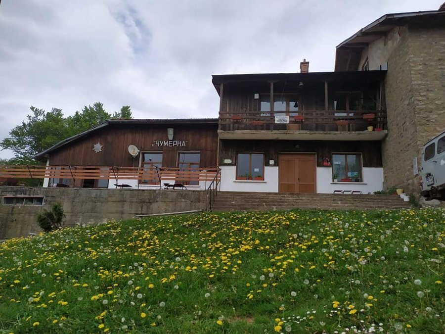 Хижа "Чумерна"