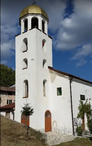 Църква "Св. Св. Константин и Елена" - с. Парил