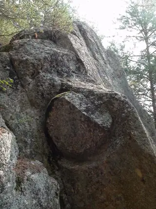 Мегалитното светилище Мала Гарваница