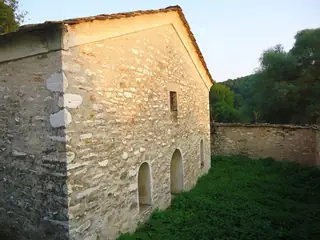 Църква "Свети Великомъченик Пантелеймон" - Плевун