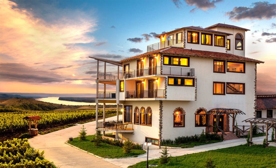 Винарски комплекс "Седем Поколения"