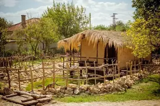 Исторически комплекс "Неолитно селище" - Неофит Рилски