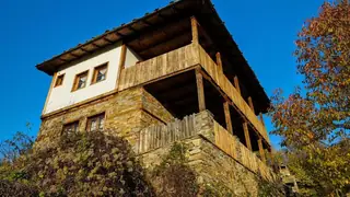 Архитектурно-исторически резерват Ковачевица