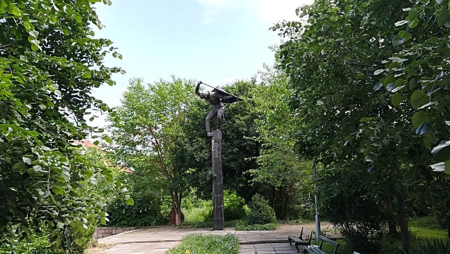 Паметник на загиналите в Отечествената война - Първенец