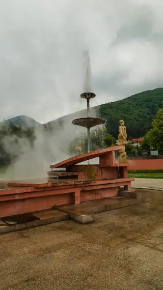 Гейзерът в Сапарева баня