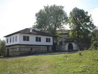 Старо класно училище - Видраре