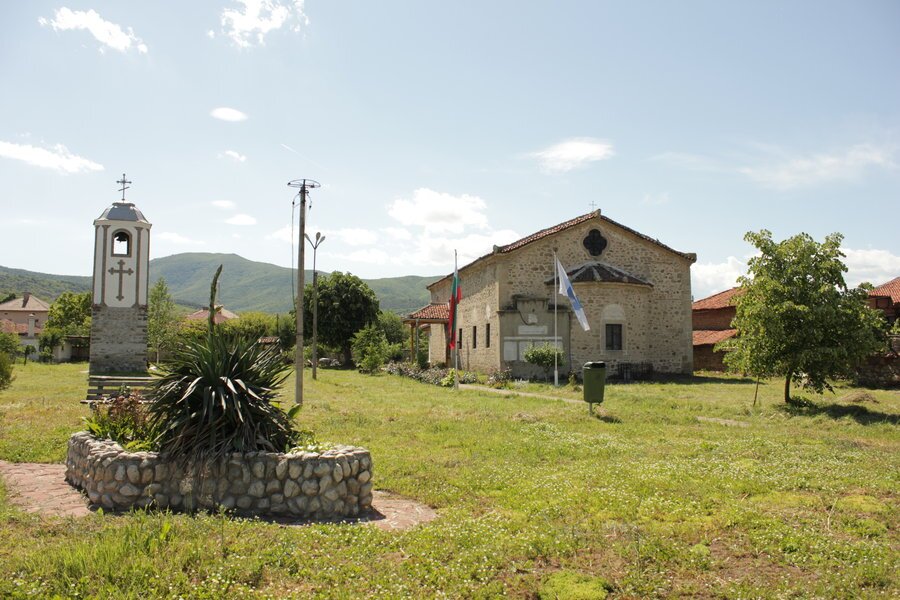 Храм "Св. вмчк Димитрий Солунски" - Войнягово