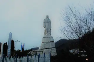 Паметник "Владайско въстание" - София