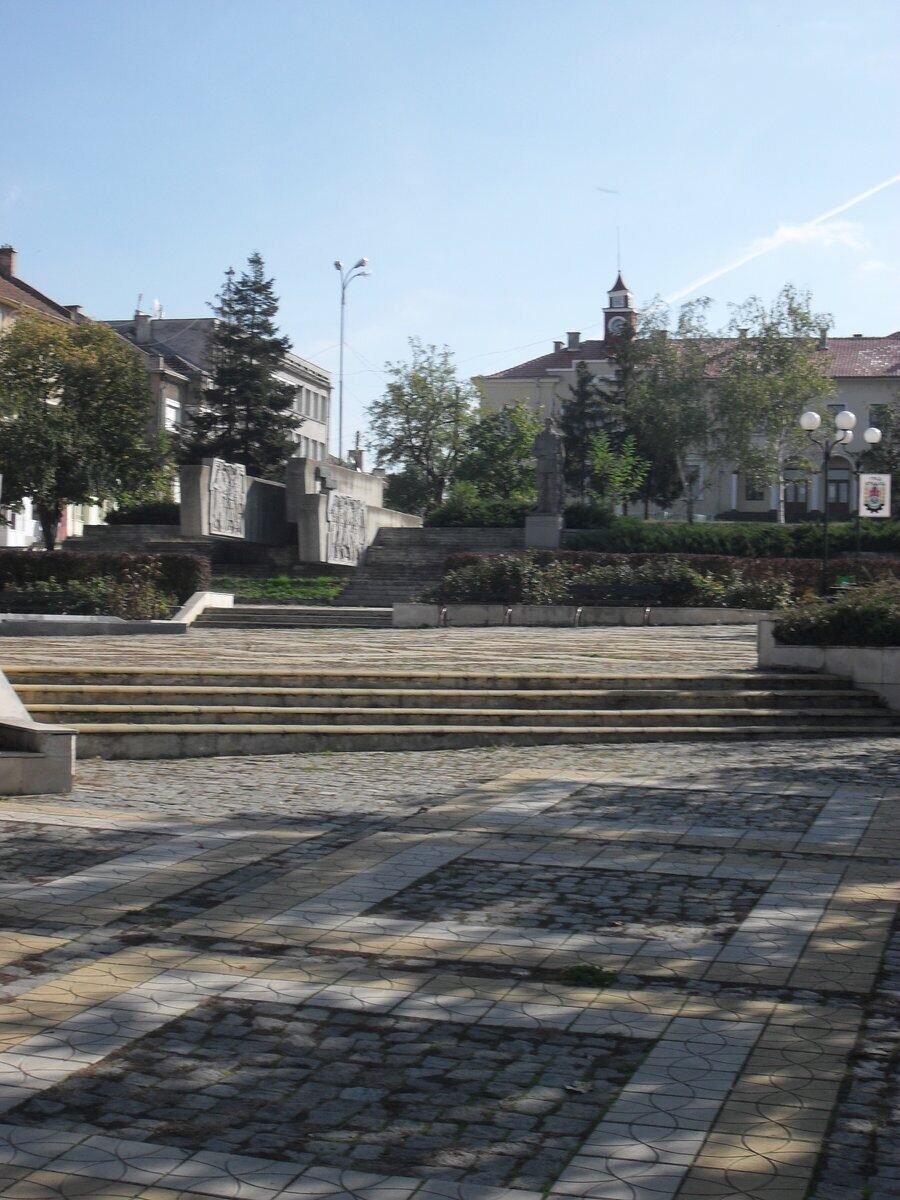 Паметник на Тодор Грудов - Средец