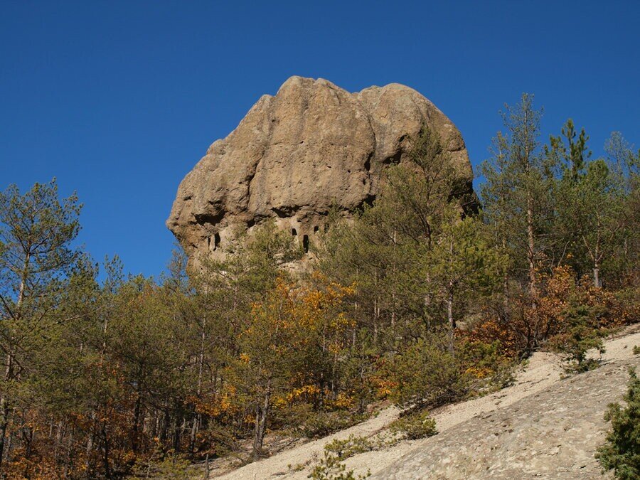 Трапецовидни ниши - Мурга