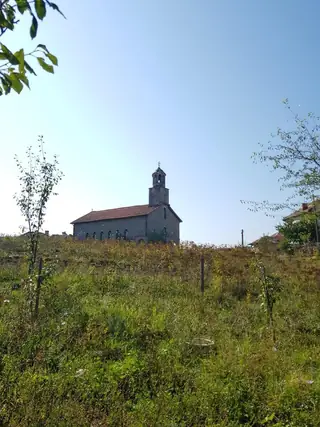 Църква "Свети Дух" - с. Бенковски