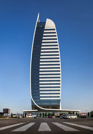 Бизнес център "Капитал Форт"