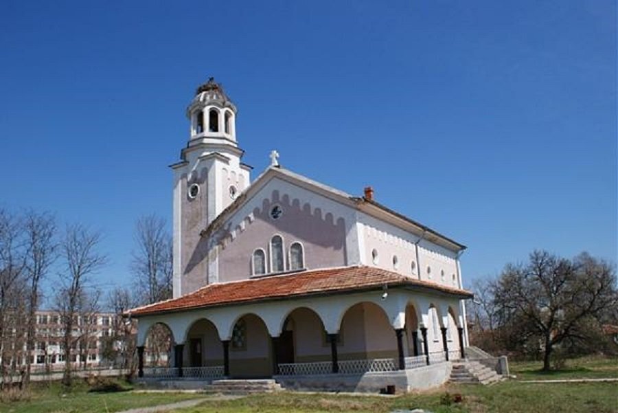 Храм "Свети Дух" - Поповица