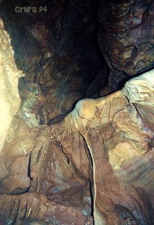 Пещера Еленина дупка - Бяла вода