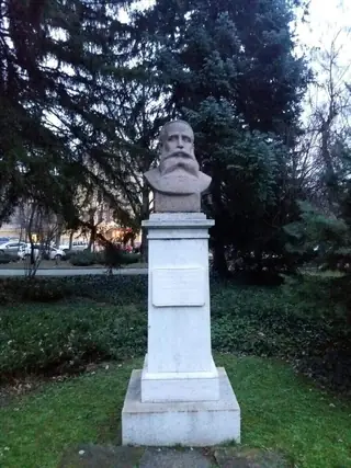 Паметник на Йосиф Гурко - Велико Търново