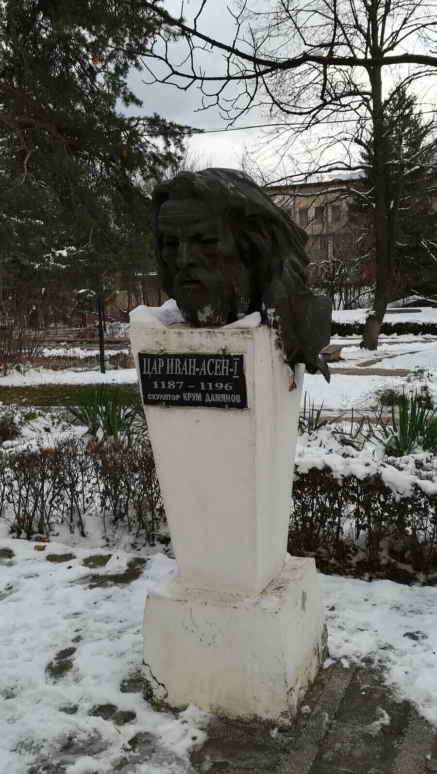 Паметници на българските владетели - Ракитово