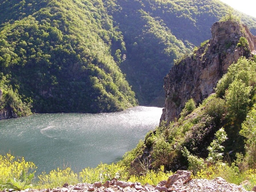 Язовир "Цанков камък"