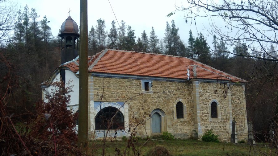 Църква "Преображение Господне" - с.Белица