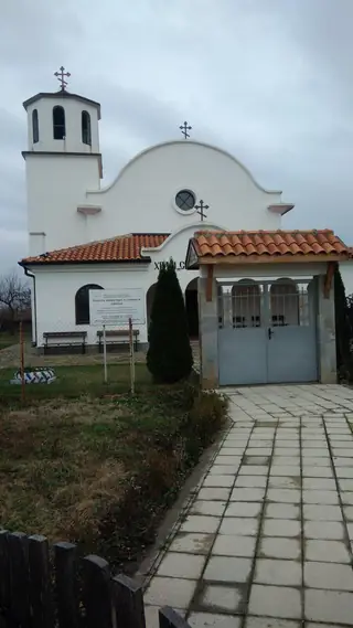 Храм "Св. вмчк Димитър" - с.Лозенец