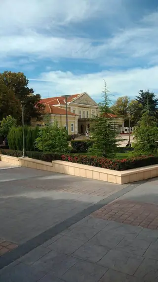 Драматичен театър "Невена Коканова" - Ямбол