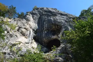 Ваклите дупки - с.Забърдо