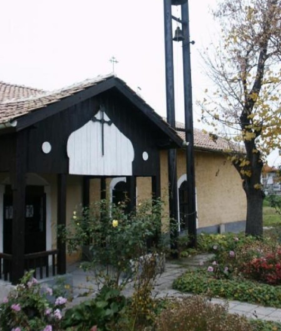 Църква "Св. Атанасий" - Съединение