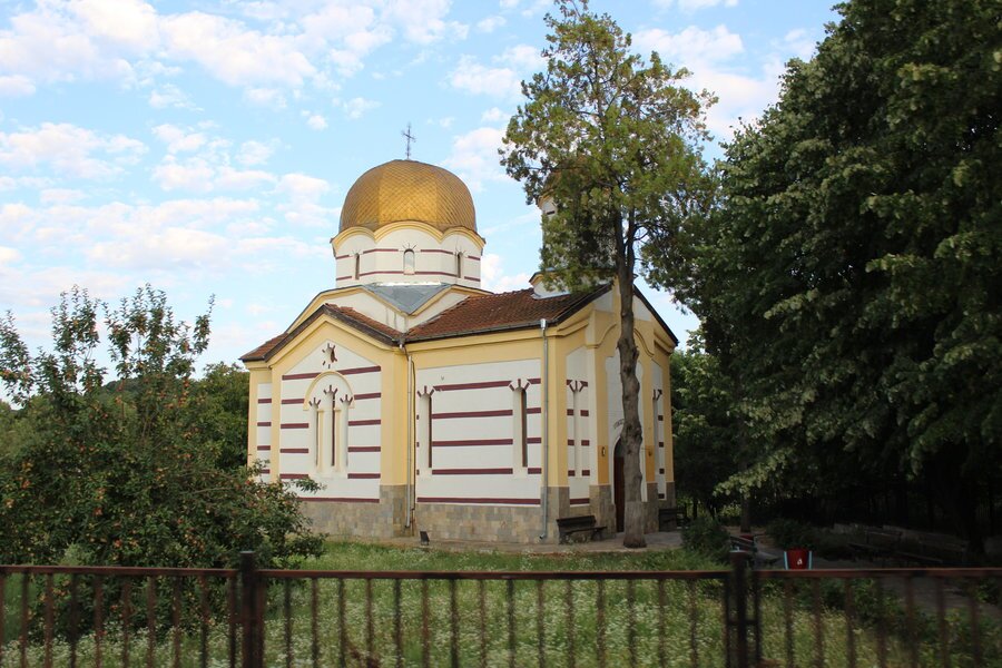 Православен храм "Успение Богородично" - с. Смирненски