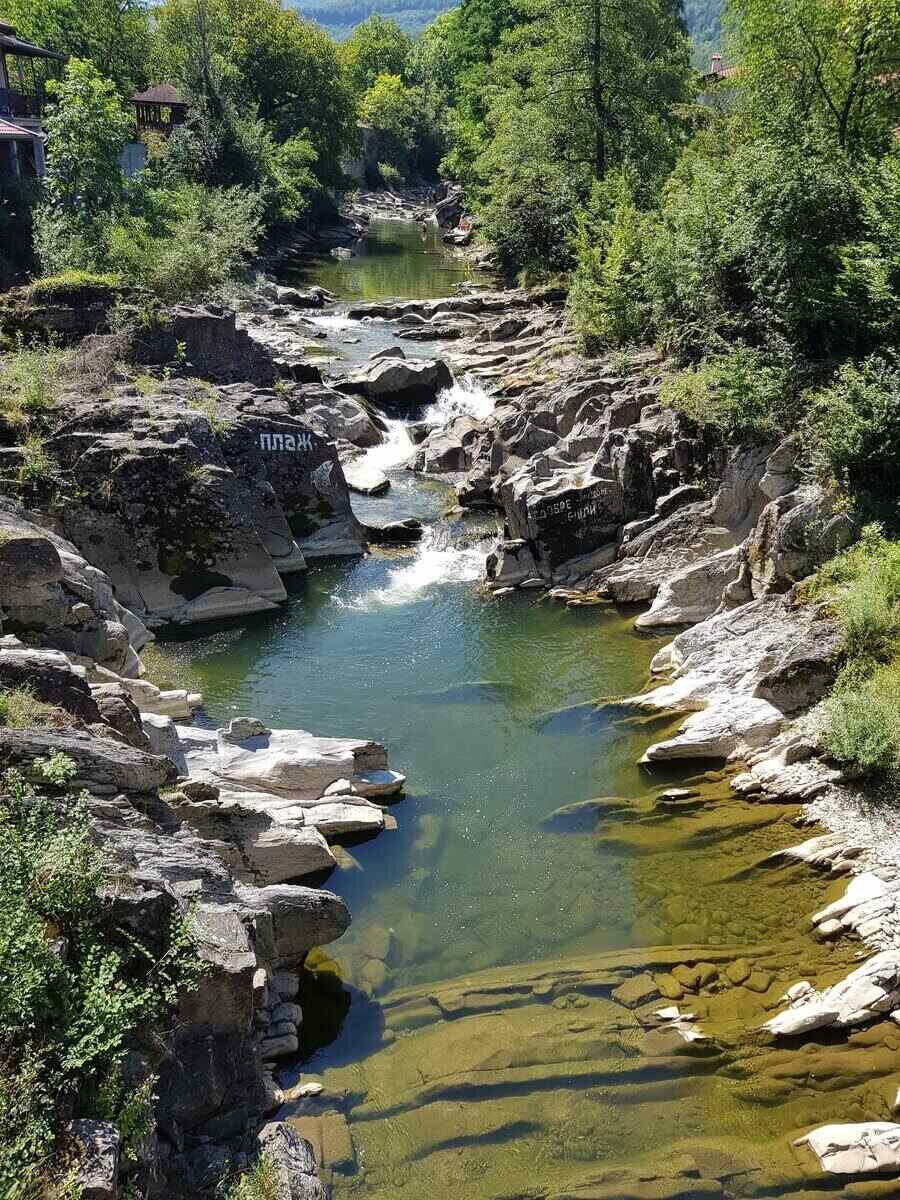 Плаж "Балкански рай"
